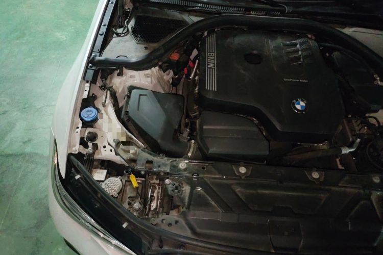 Used BMW 3 Series 2022 Updated 325Li M Sport Package Engine Bay Right