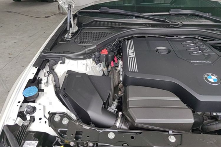 Used BMW 3 Series 2022 Updated 325i M Sport Package Engine Bay Right