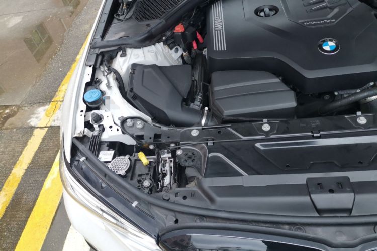 Used BMW 3 Series 2022 320Li M Sport Package Engine Bay Right