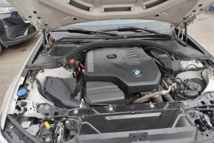 Used BMW 3 Series 2022 325Li M Sport Package Engine Bay Right