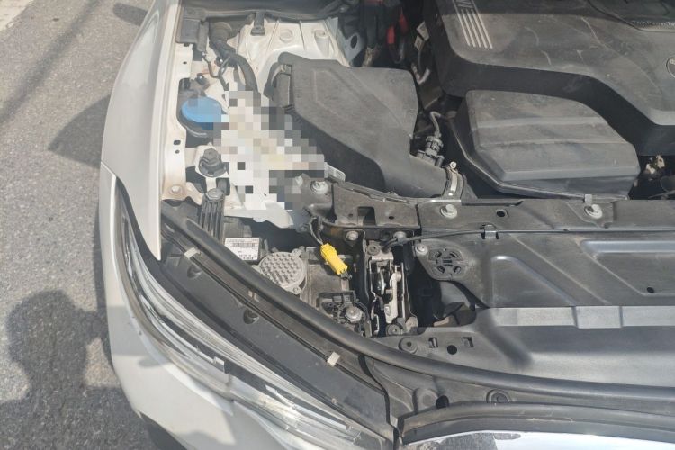 Used BMW 3 Series 2022 Updated 325i M Sport Package Engine Bay Right