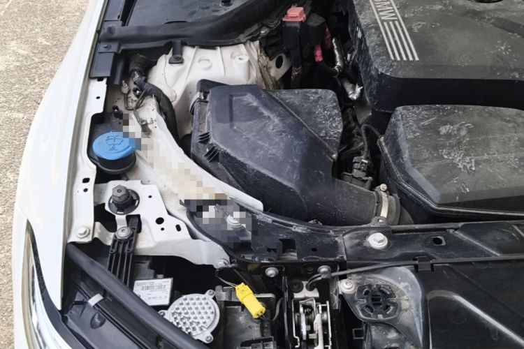 Used BMW 3 Series 2022 325Li M Sport Package Engine Bay Right