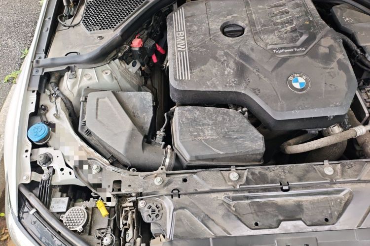 Used BMW 3 Series 2022 325Li M Sport Package Engine Bay Right