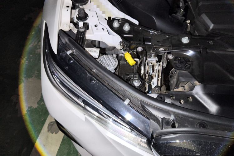 Used BMW 3 Series 2022 320Li M Sport Package Engine Bay Right