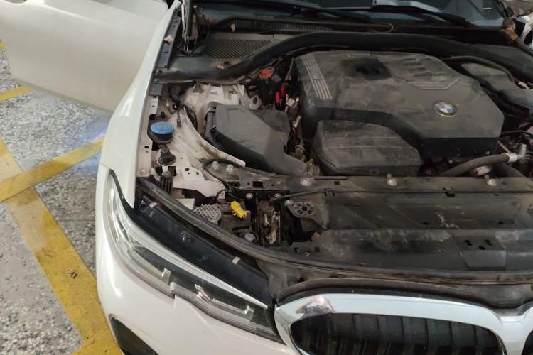Used BMW 3 Series 2022 320Li M Sport Package Engine Bay Right