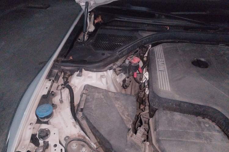 Used BMW 3 Series 2022 325i M Sport Package Engine Bay Right