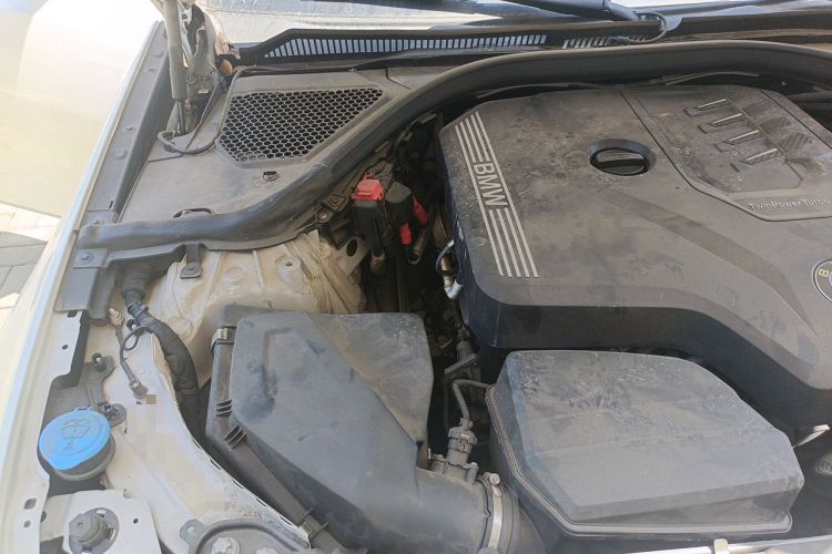 Used BMW 3 Series 2022 325Li M Sport Package Engine Bay Right