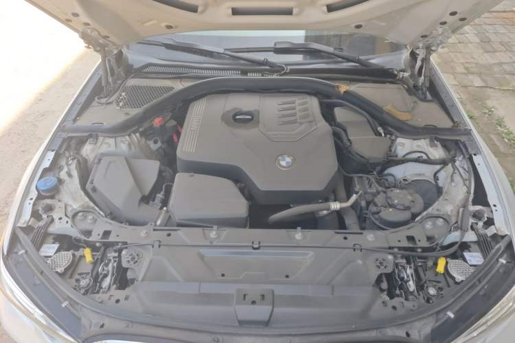 Used BMW 3 Series 2022 325i M Sport Package Engine Bay