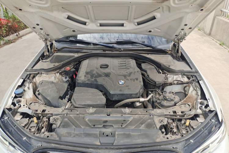 Used BMW 3 Series 2022 325Li M Sport Package Engine Bay