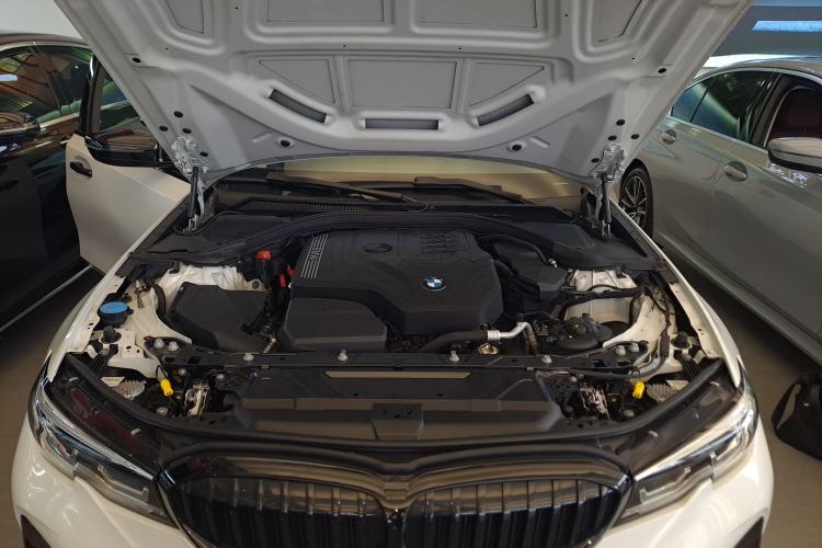 Used BMW 3 Series 2022 Restyled 325Li M Sport Night Edition Package Engine Bay