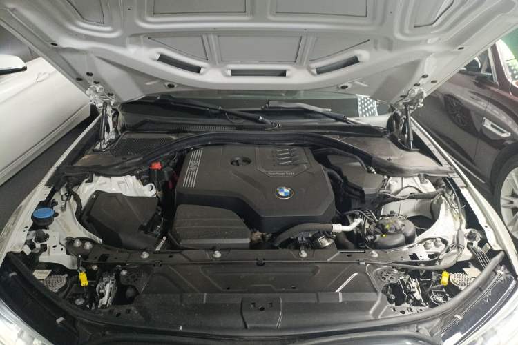 Used BMW 3 Series 2022 320Li M Sport Package Engine Bay