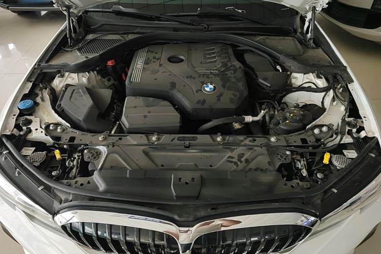 Used BMW 3 Series 2022 325Li M Sport Package Engine Bay