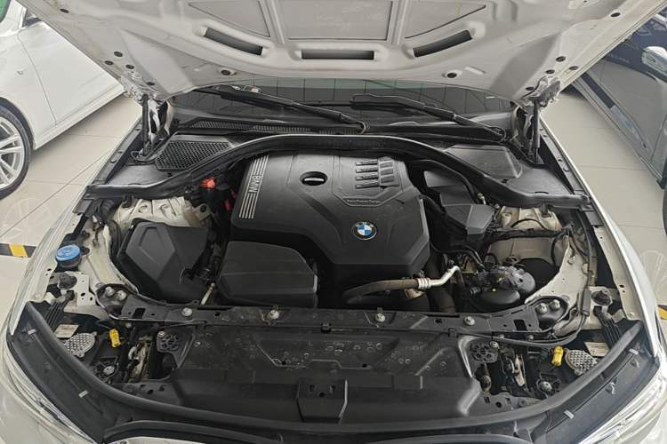 Used BMW 3 Series 2022 325Li M Sport Package Engine Bay