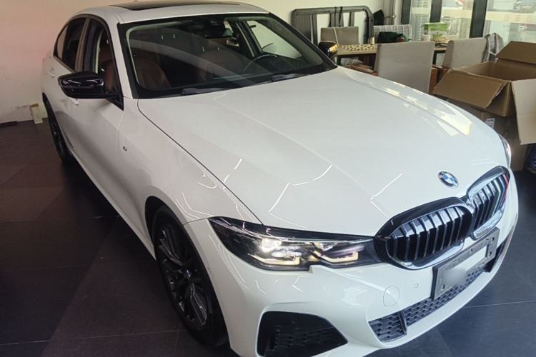 Used BMW 3 Series 2022 325i M Sport Night Edition Package Exterior 1