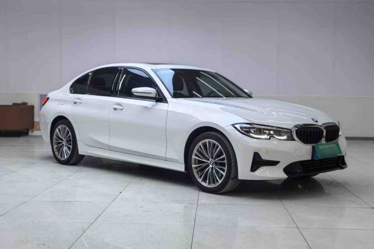 Used BMW 3 Series 2022 Updated 320i Sport Package Exterior 1