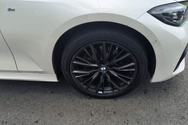 Used BMW 3 Series 2022 325i M Sport Night Edition Package Exterior 1