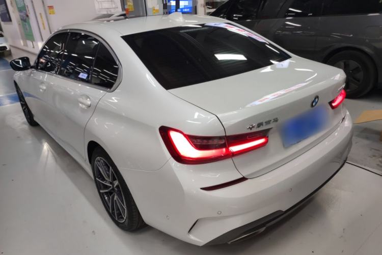 Used BMW 3 Series 2022 Updated 325Li M Sport Package Exterior 2