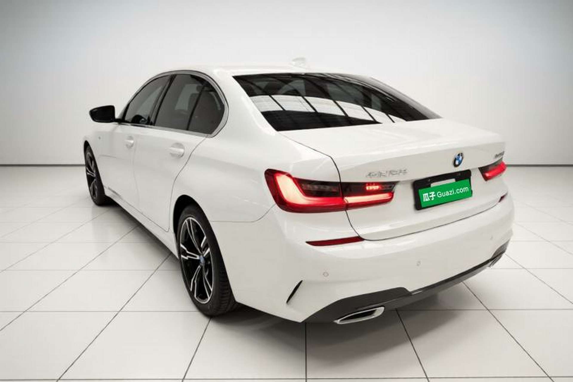 Used BMW 3 Series 2022 325i M Sport Package Exterior 2