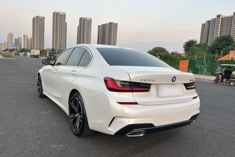 Used BMW 3 Series 2022 325i M Sport Package Exterior 2