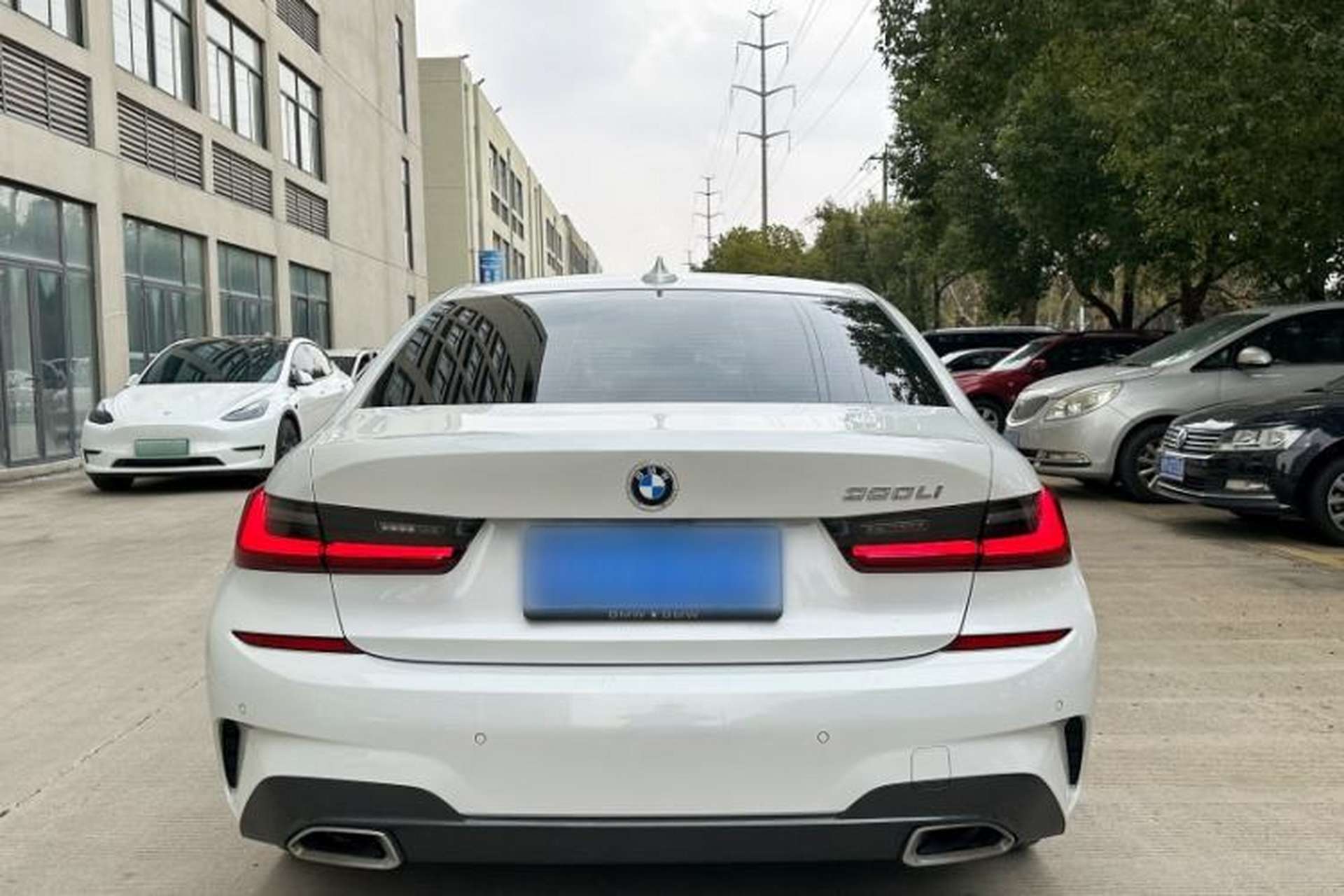 Used BMW 3 Series 2022 320Li M Sport Package Exterior 2