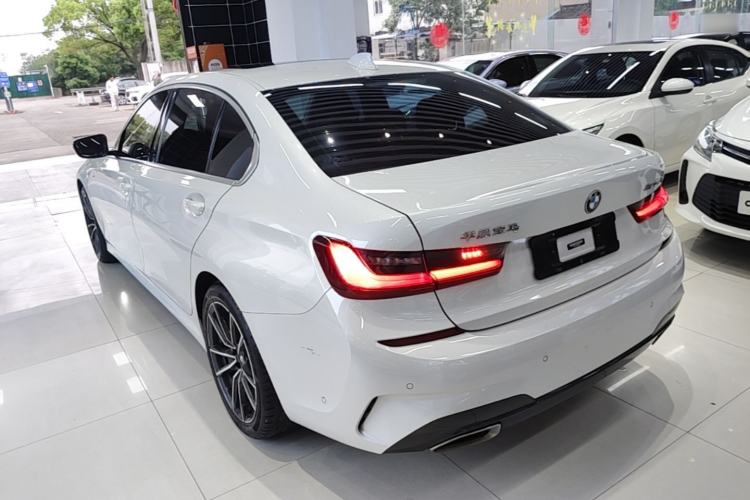 Used BMW 3 Series 2022 Updated 325Li M Sport Package Exterior 2