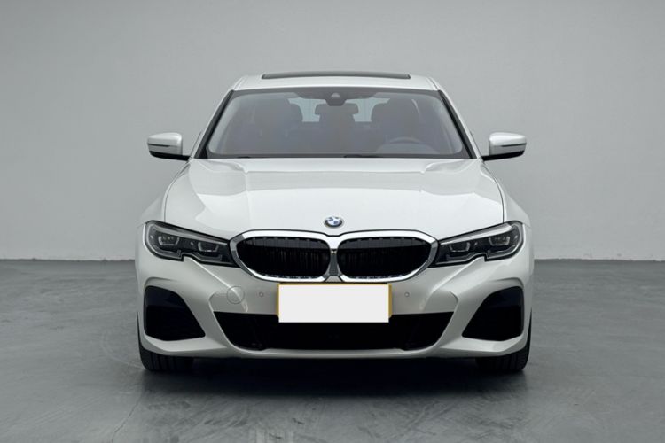 Used BMW 3 Series 2022 325i M Sport Package Exterior 2