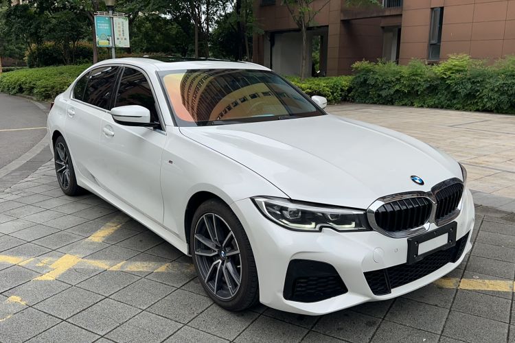 Used BMW 3 Series 2022 Restyled 320Li M Sport Package Exterior 2