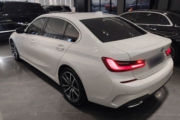 Used BMW 3 Series 2022 320Li M Sport Package Exterior 2
