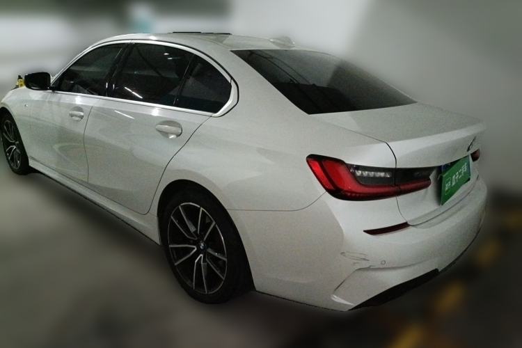 Used BMW 3 Series 2022 320Li M Sport Package Exterior 3