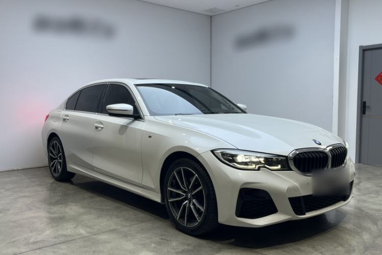 Used BMW 3 Series 2022 Restyled 320Li M Sport Package Exterior 3
