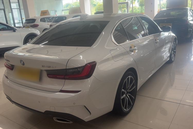 Used BMW 3 Series 2022 Updated 325Li M Sport Package Exterior 3