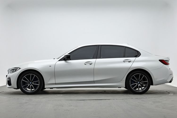 Used BMW 3 Series 2022 320Li M Sport Package Exterior 4