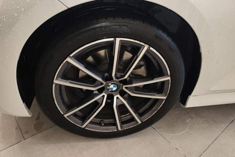 Used BMW 3 Series 2022 320Li M Sport Package Exterior 4