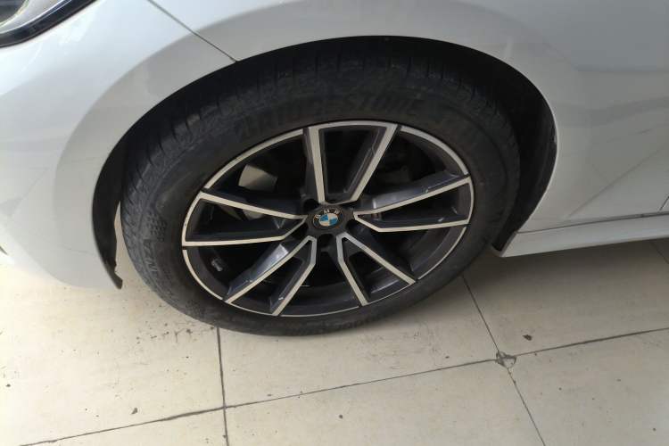 Used BMW 3 Series 2022 325Li M Sport Package Exterior 4