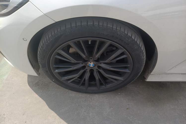 Used BMW 3 Series 2022 325Li M Sport Night Edition Package Exterior 4
