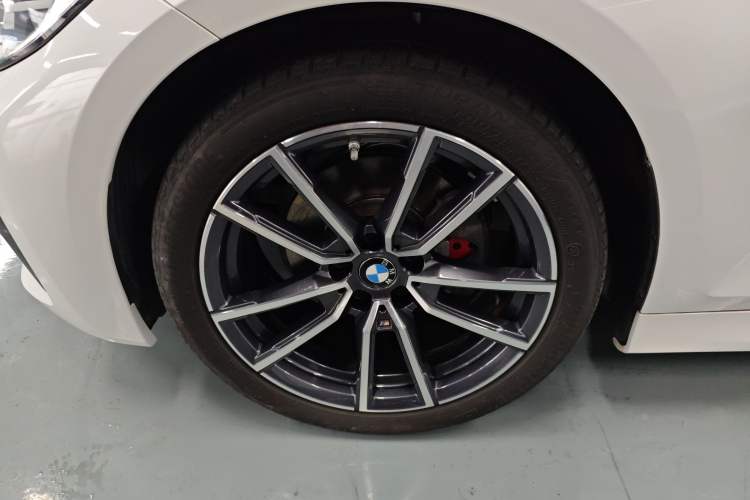 Used BMW 3 Series 2022 325Li M Sport Package Exterior 4