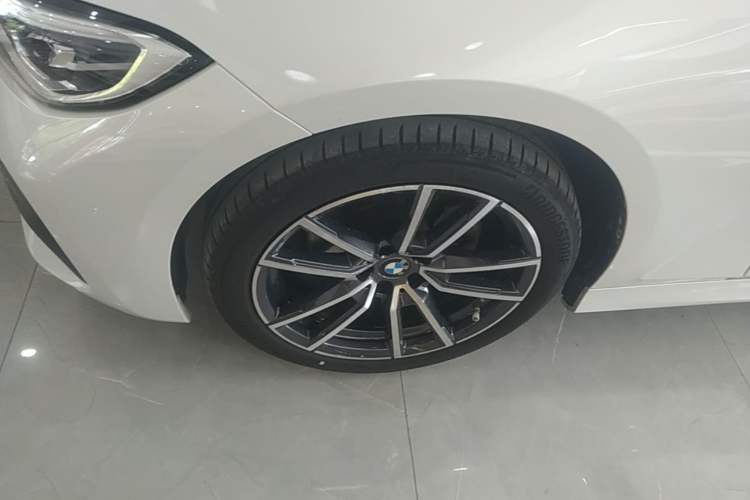 Used BMW 3 Series 2022 325Li M Sport Package Exterior 4