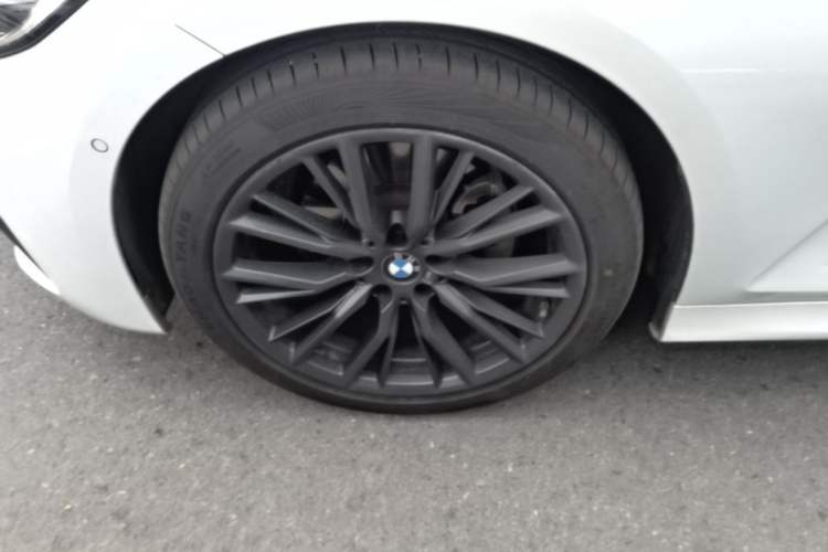 Used BMW 3 Series 2022 325Li M Sport Night Edition Package Exterior 4