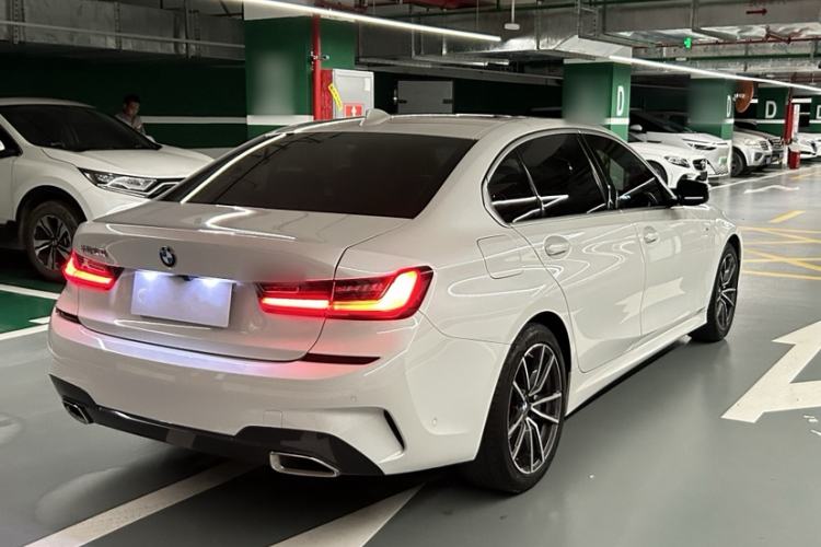 Used BMW 3 Series 2022 Updated 325Li M Sport Package Exterior 4