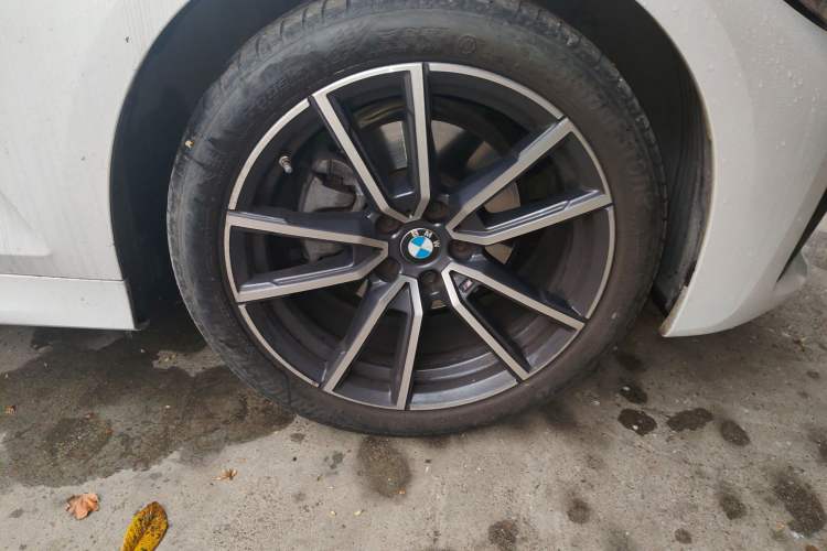Used BMW 3 Series 2022 320Li M Sport Package Exterior 4