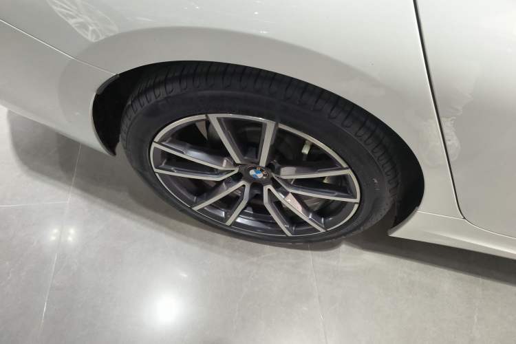 Used BMW 3 Series 2022 325Li M Sport Package Exterior 5
