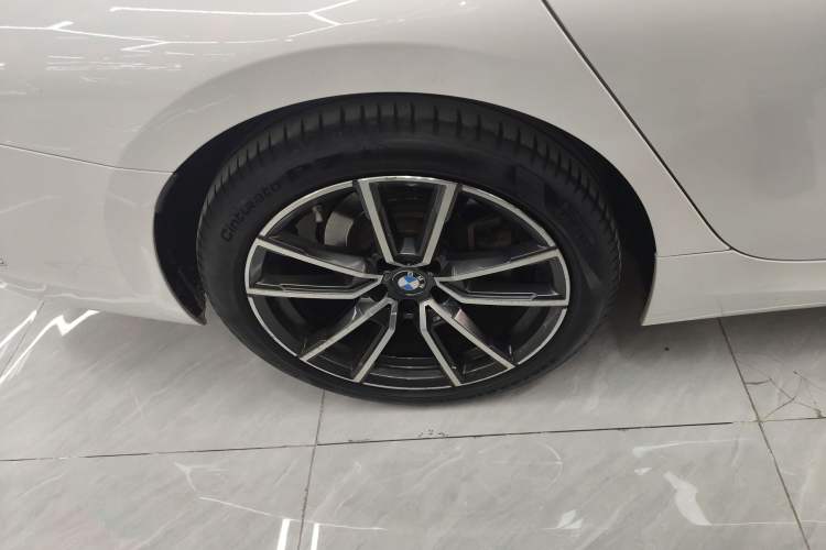Used BMW 3 Series 2022 Updated 325Li M Sport Package Exterior 5