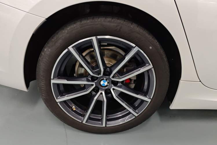 Used BMW 3 Series 2022 325Li M Sport Package Exterior 5