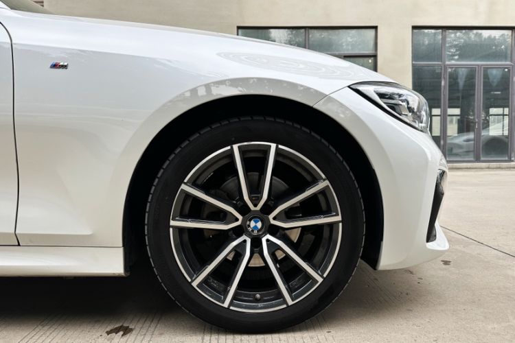 Used BMW 3 Series 2022 320Li M Sport Package Exterior 5