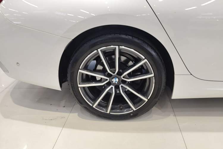 Used BMW 3 Series 2022 Updated 325Li M Sport Package Exterior 5