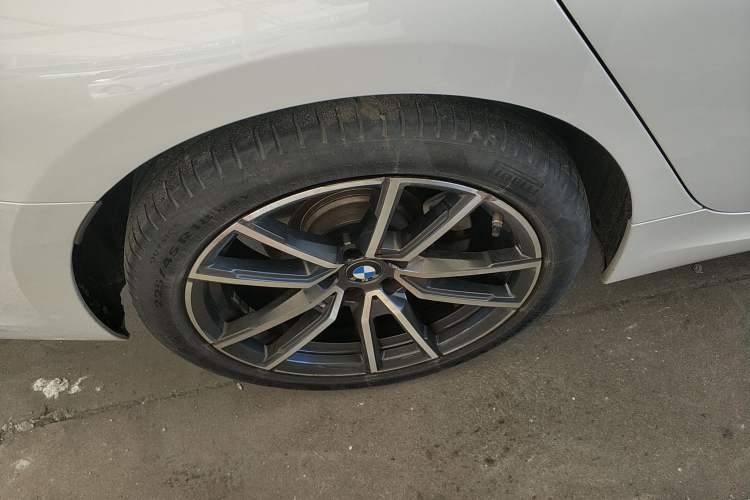 Used BMW 3 Series 2022 320Li M Sport Package Exterior 5