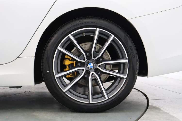 Used BMW 3 Series 2022 325Li M Sport Package Exterior 6