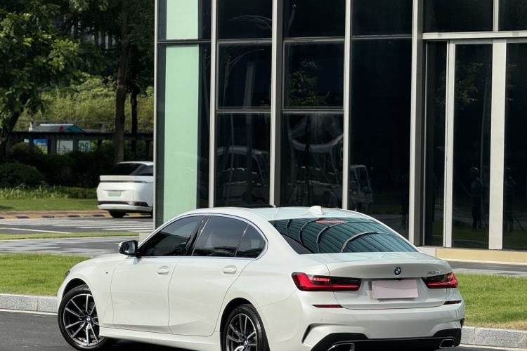 Used BMW 3 Series 2022 320Li M Sport Package Exterior 6