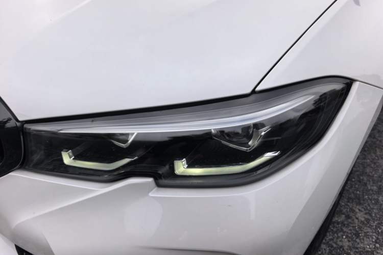 Used BMW 3 Series 2022 Revised 325i M Sport Night Edition Package Exterior 7