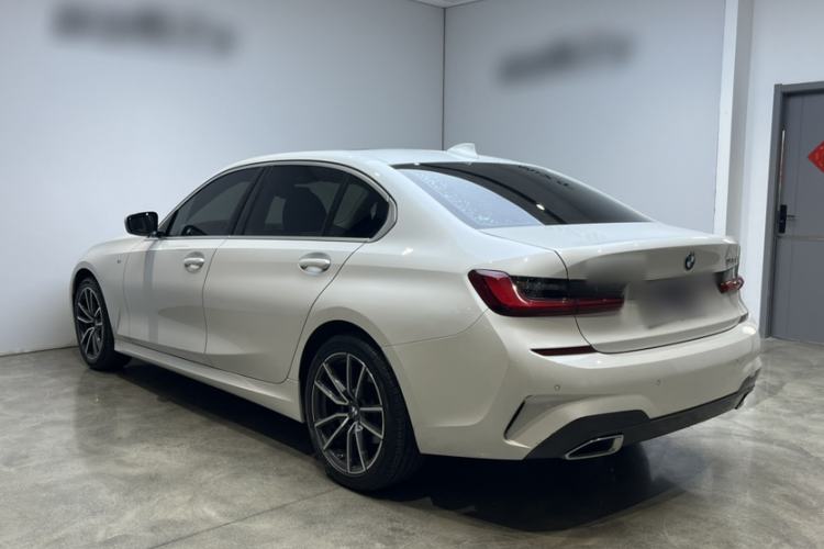 Used BMW 3 Series 2022 Restyled 320Li M Sport Package Exterior 7